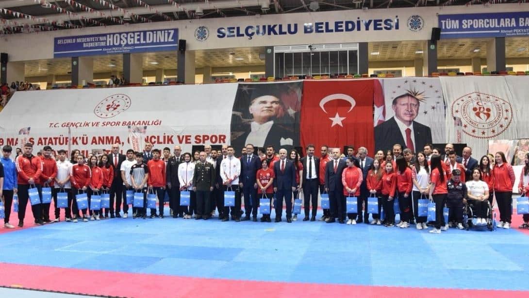 19 Mayıs Atatürk'ü Anma, Gençlik Ve Spor Bayramı İlimizde Coşkuyla Kutlandı