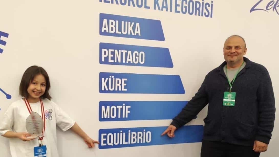 Hacıveyiszade Ahmet Haşhaş İlkokulu, Türkiye 7. Akıl ve Zekâ Oyunları Turnuvası'nda Türkiye Üçüncüsü Oldu